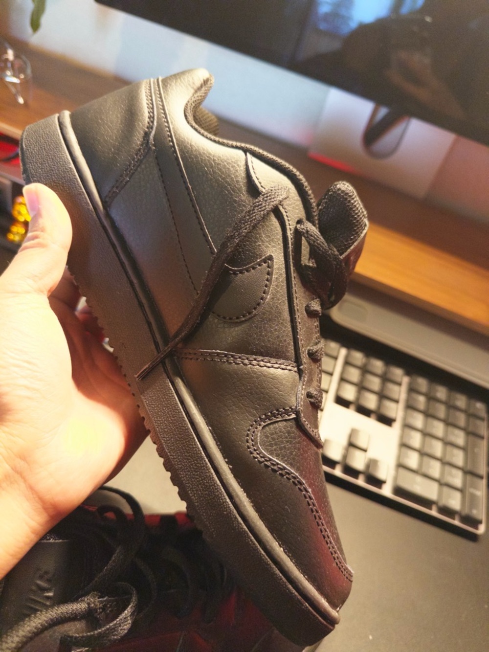 Nike Men's All-Black Low-Top Sneakers